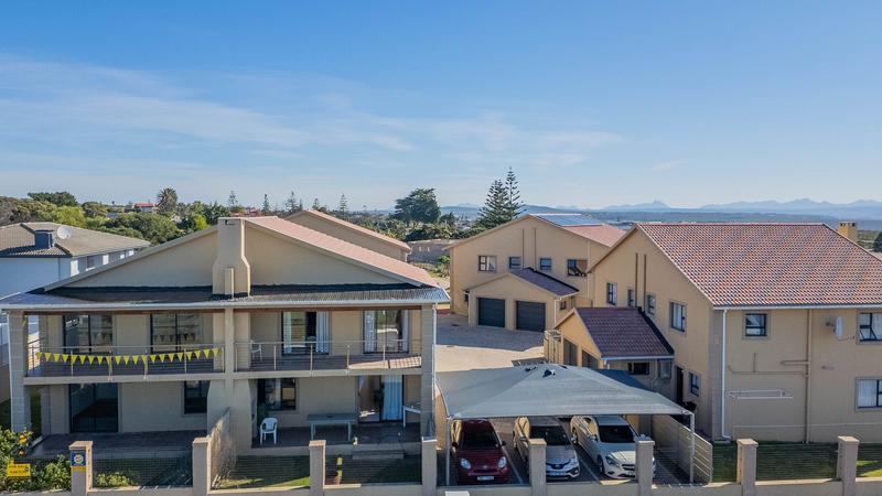 3 Bedroom Property for Sale in Heiderand Western Cape